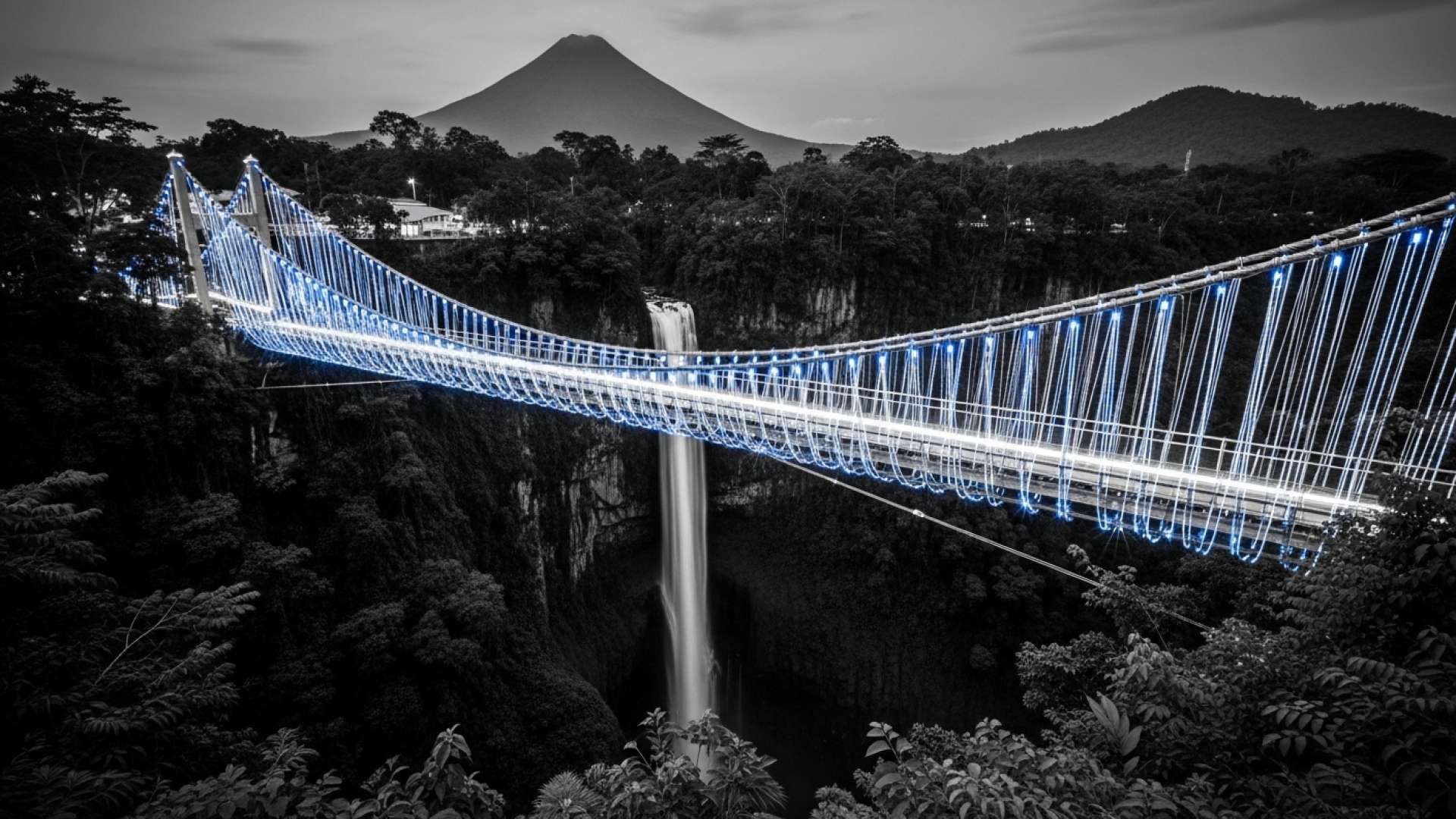 Costa Rica’s Economic Stability Masks Urgent Social Deficits